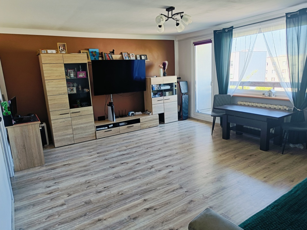 Sprzedam mieszkanie 59,5 m 2 pokoje - 0