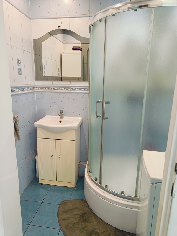 Sprzedam mieszkanie 59,5 m 2 pokoje - 6