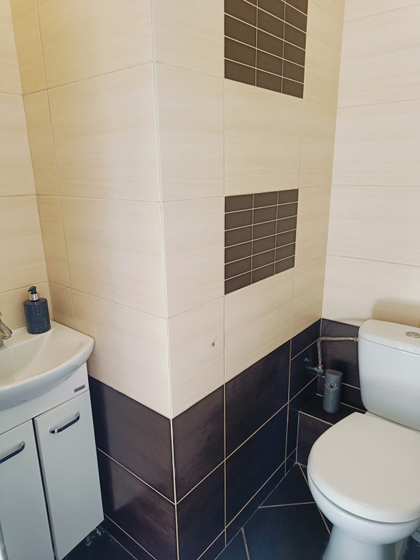Sprzedam mieszkanie 59,5 m 2 pokoje - 7