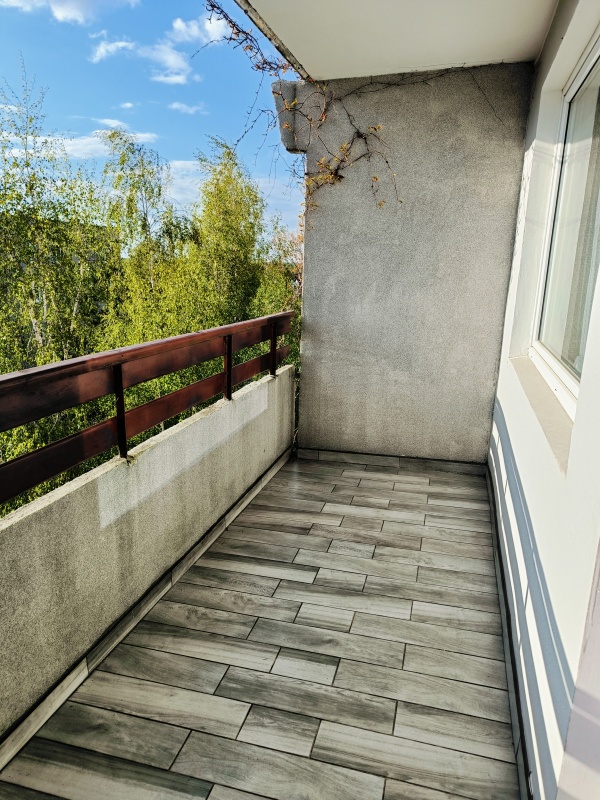 Sprzedam mieszkanie 59,5 m 2 pokoje - 8