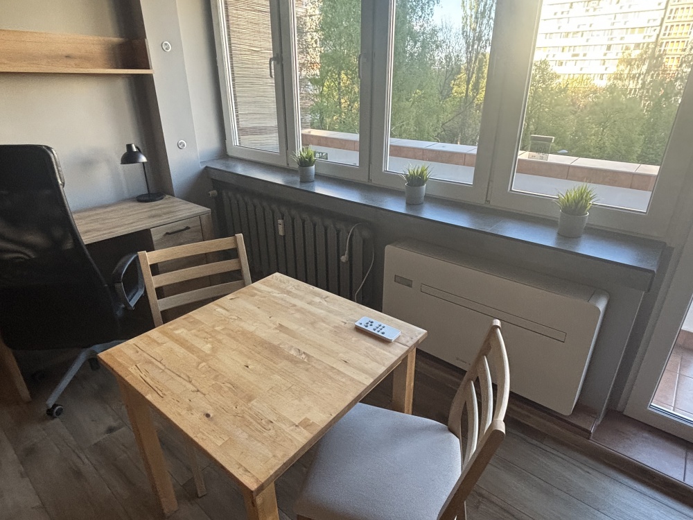 Wynajmę kawalerkę z klimatyzacją oś.Tysiąclecia Katowice - 10