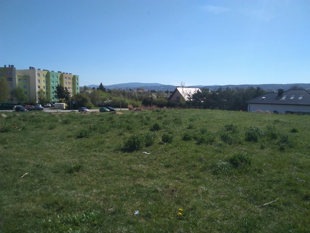 Mieszkanie na sprzedaż 3 pokoje - 24