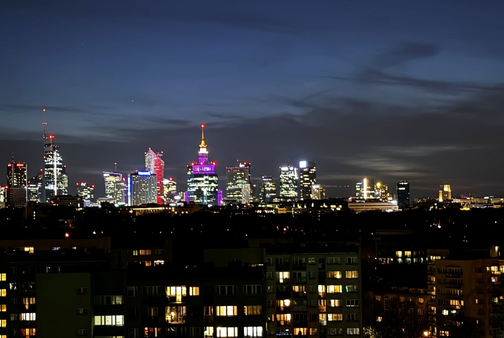 Apartament z fenomenalnym widokiem na panoramę bezpośrednio nad Wisłą - 6