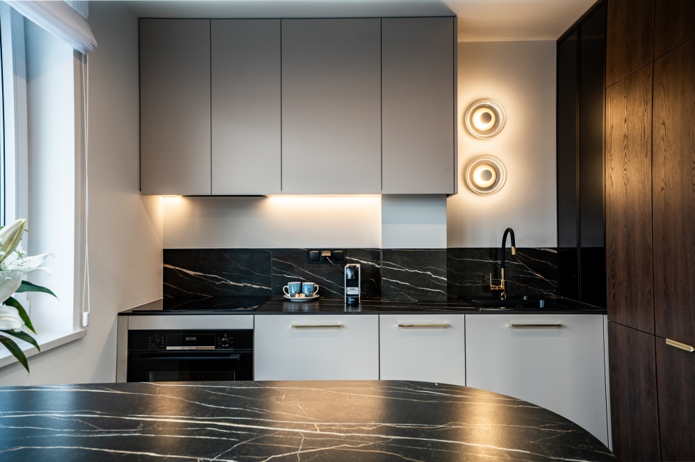 Apartament z fenomenalnym widokiem na panoramę bezpośrednio nad Wisłą - 2
