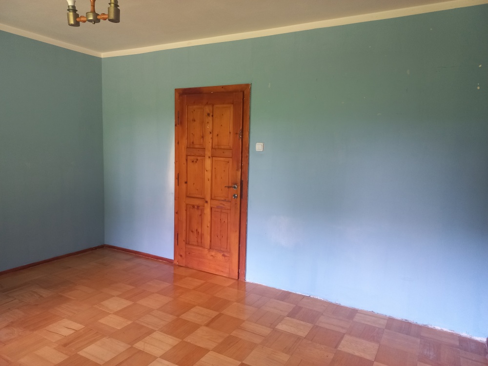Przestrzenny dom w centrum Żywca z widokiem na góry - 13