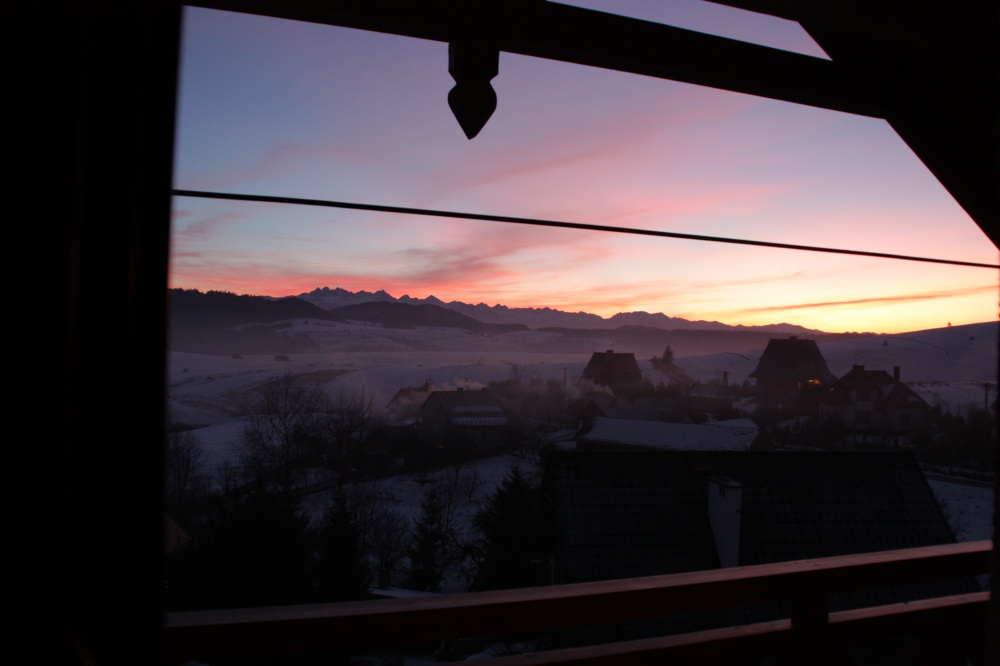 Piękny dom w stylu alpejskim z widokiem na Pieniny i Tatry - Grywałd - 10