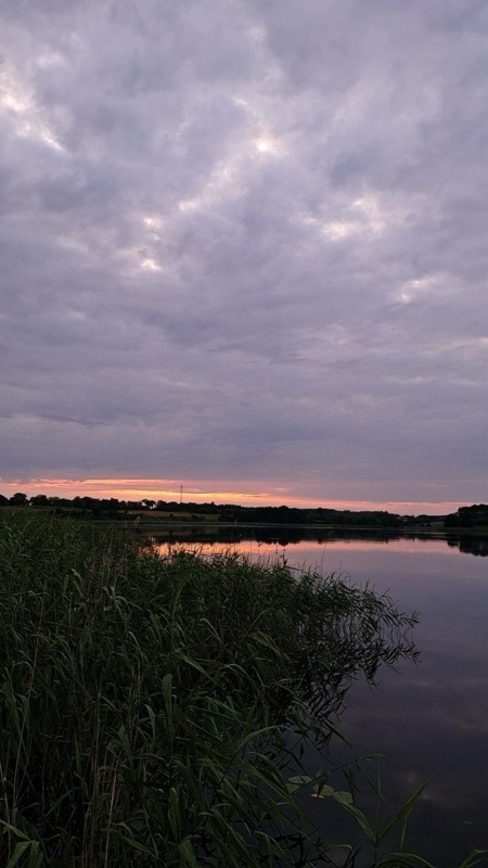 Działka nad jeziorem, wydane warunki zabudowy - 2