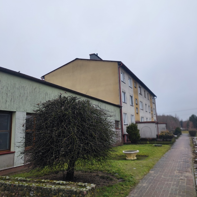 Sprzedam mieszkanie - 0