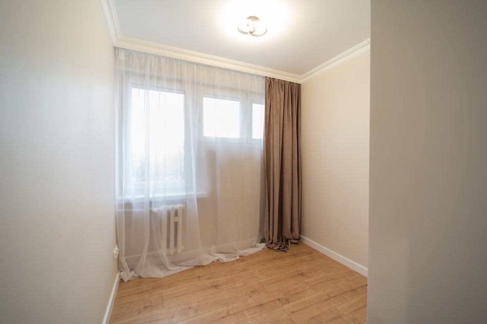 Bezpośrednio | 3 pokoje | 48m2 | 2 piętro | świeżo po remoncie | do wprowadzenia | full stolarz - 9