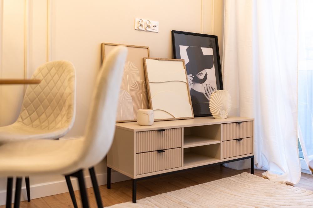 Bezpośrednio | 3 pokoje | 48m2 | 2 piętro | świeżo po remoncie | do wprowadzenia | full stolarz - 11
