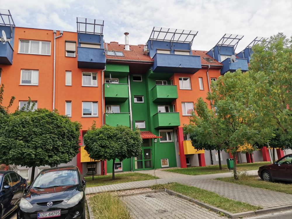 Mieszkanie 2-pok + kuchnia, balkon, piwnica, Krzyki, os Gaj - 0