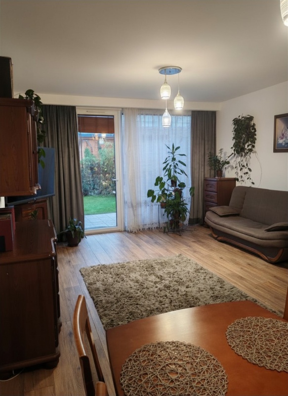 Segment 4 pokoje, 2 łazienki, ogródek, 2 miejsca postojowe, zieleń, las - 4