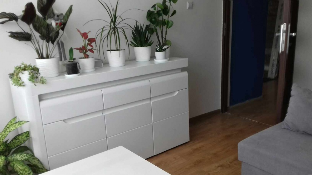 BEZ POŚREDNIKÓW SPRZEDAM 2 POKOJE 44,15M - 5