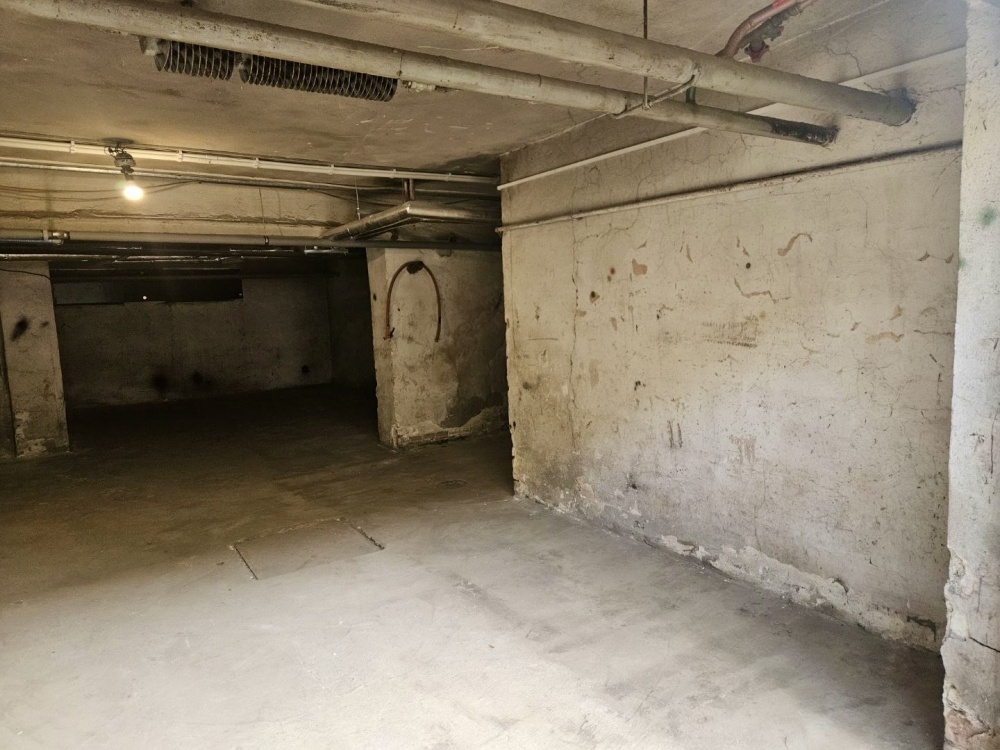 GARAŹ 44 m2 os. ALBERTYŃSKIE 26 - MAGAZYN / WARSZTAT - 5