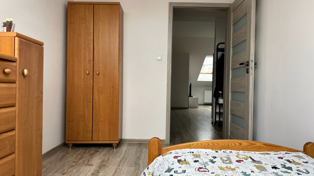 PRZESTRONNE, CZTEROPOKOJOWE MIESZKANIE W SMOLCU - ŁUBINOWA - 10