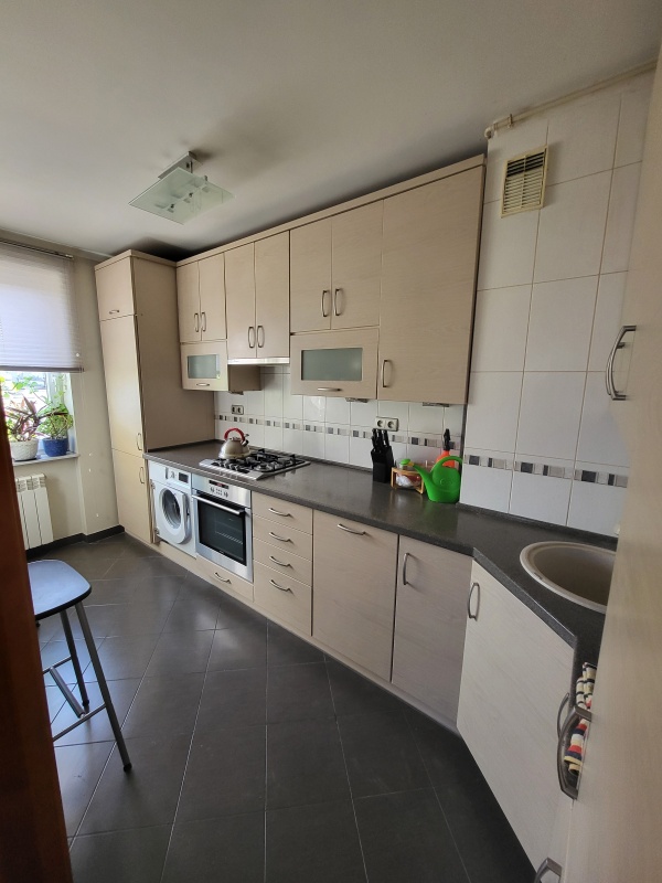 3 pokojowe mieszkanie 40 m2  Warszawa Targówek Bródno  - 0