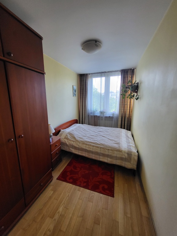 3 pokojowe mieszkanie 40 m2  Warszawa Targówek Bródno  - 2