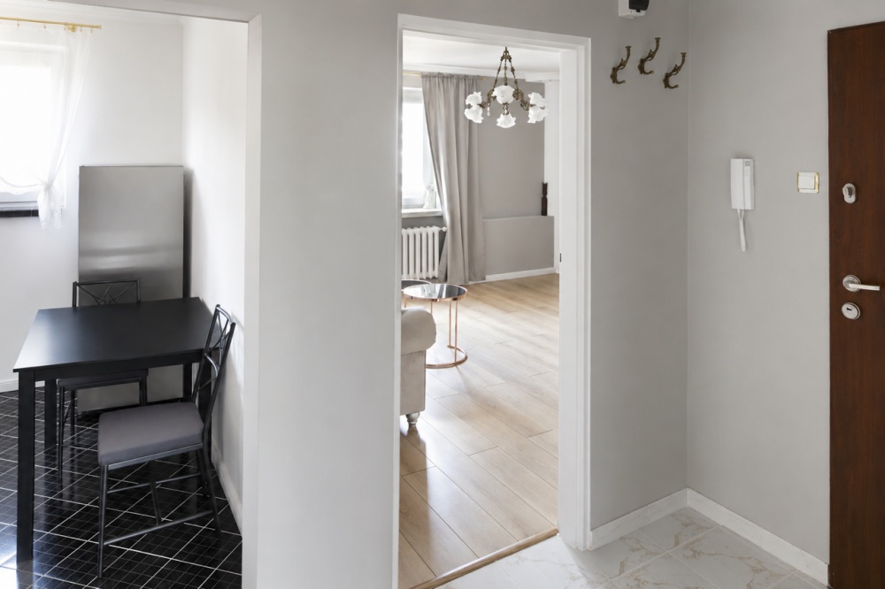 Do wynajęcia jasne, 2 pokojowe po remoncie | 54 m² | centrum Pruszkowa |  - 2