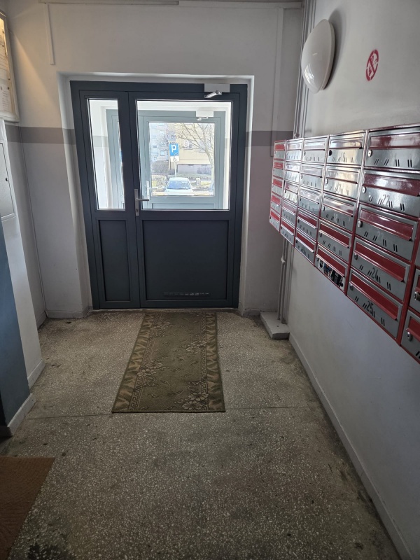 Sprzedam część mieszkania Szczecin Gombrowicza wysokie piętro - 3