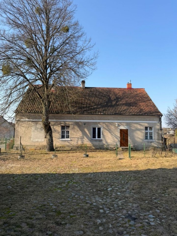 4 Pokojowy dom z działką - 1