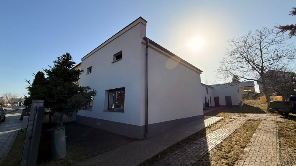 NOWOCZESNY BUDYNEK MIESZKALNY NA WYNAJEM SŁUPCA, UL. 3 MAJA 17 - 1