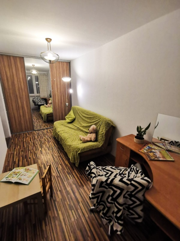 Duże i jasne. Mieszkanie 4 pokoje , kuchnia, łazienka,  - 4