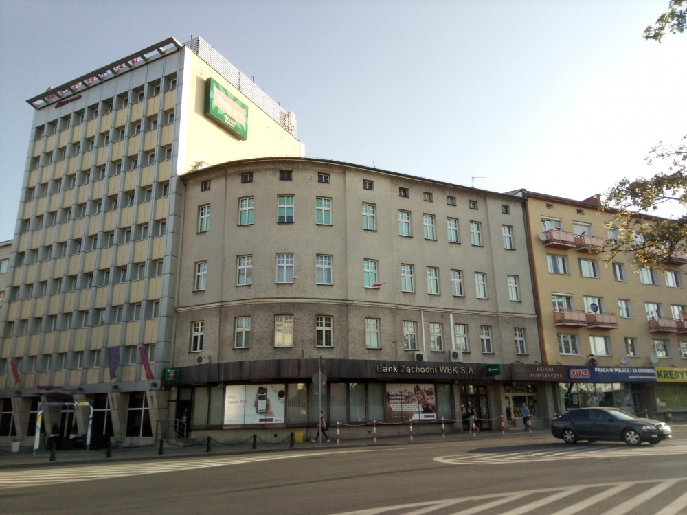 Lokal wyjątkowa nieruchomość z potencjałem inwestycyjnym - 0