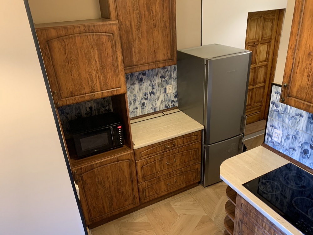 Kawalerka do wynajecia | 23 mkw | Ruda Ślaska Orzegow | po remoncie | CO miejskie | standard IKEA | ustawna i duza czesc mieszkalna | niski czynsz | mała toaleta | kuchnia przejściowa | wyposażone  - 10