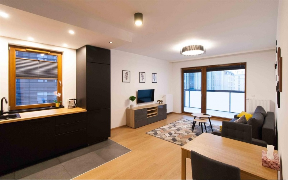 APARTMENT AT KAROLKOWA 28A - 0