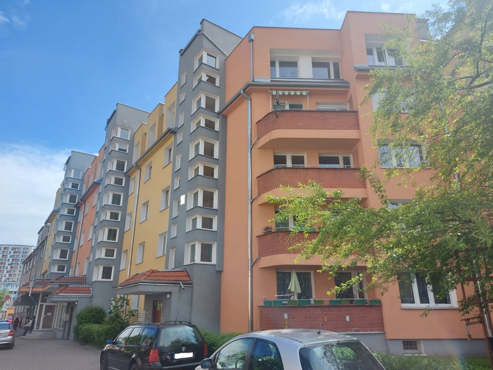 Mieskznaie 3 pokojowe Wrocław Krzyki - 12