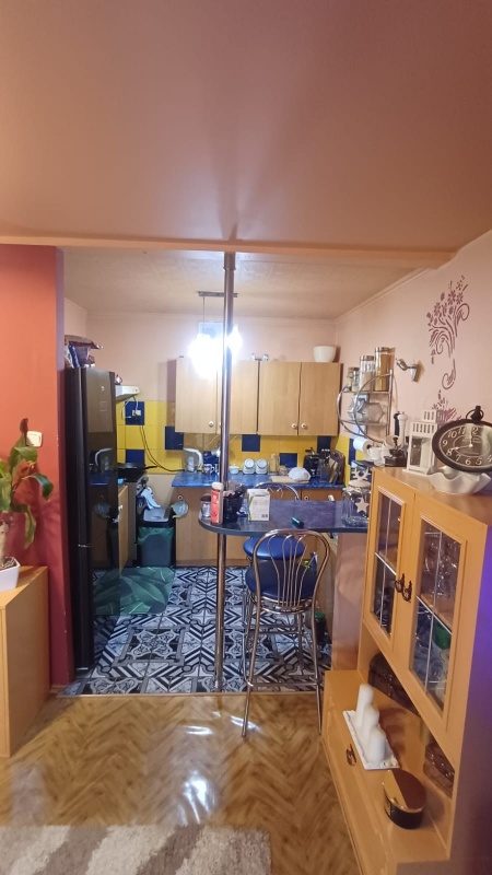 Sprzedam mieszkanie 2 pokoje z balkonem - 45 m2 ul. Płk. Hynka - 4