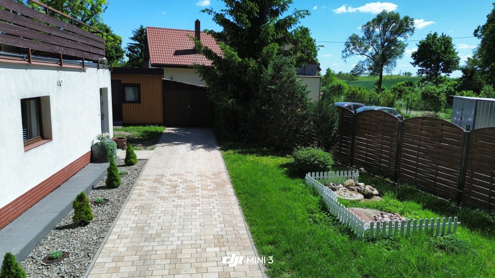 Dom z charakterem w klimatycznym stylu wiejsko-nowoczesnym - 18