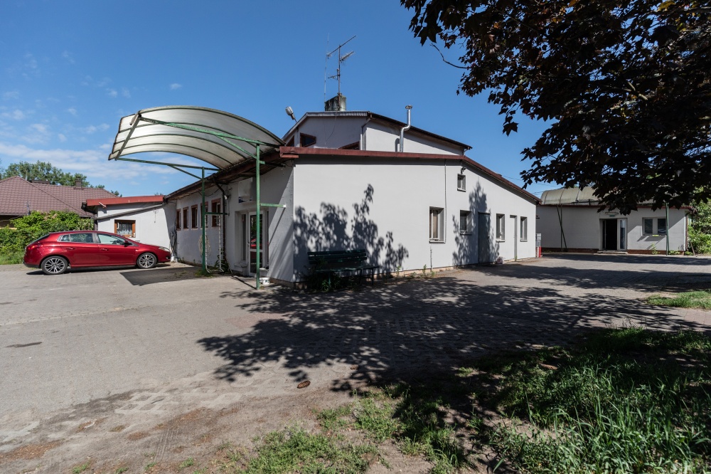 2 duże mieszkania+budynek Produkcyjny/działka 4535m2 - 5