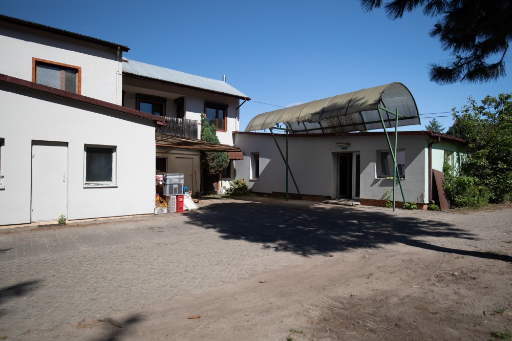 2 duże mieszkania+budynek Produkcyjny/działka 4535m2 - 7