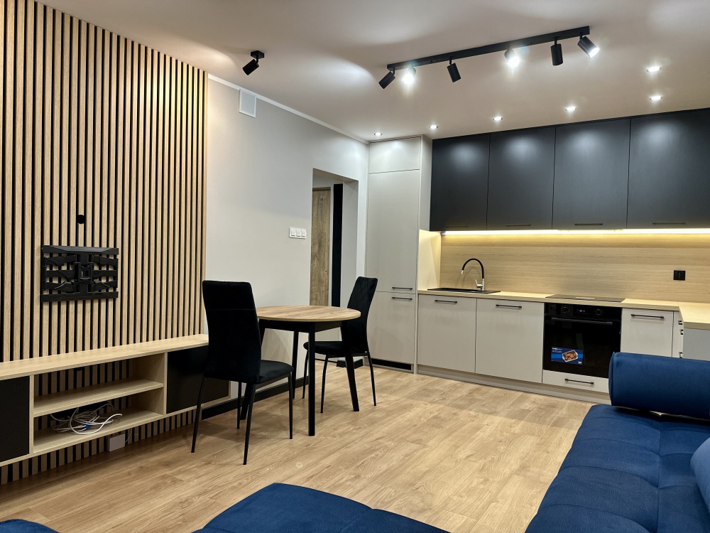 2-POK + Salon z Aneksem, PRALNIA, Balkon, Łazienka, WC, Przy STAWIKACH - 0