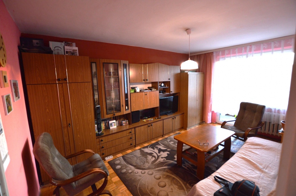 2 pok mieszk 40m2 jasna kuchnia loggia ul. Jerzmanowskiego - 1