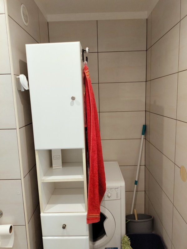 Duże i jasne. Mieszkanie 4 pokoje , kuchnia, łazienka,  - 19