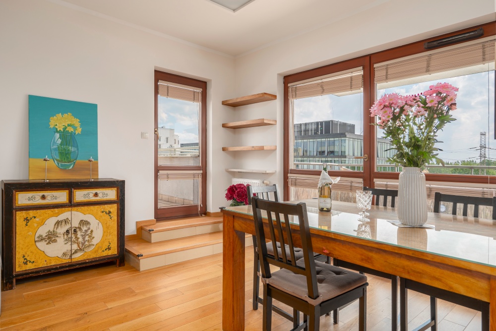 Elegancki apartament na Jana Kazimierza +3 miejsca parkingowe +komórka - 3