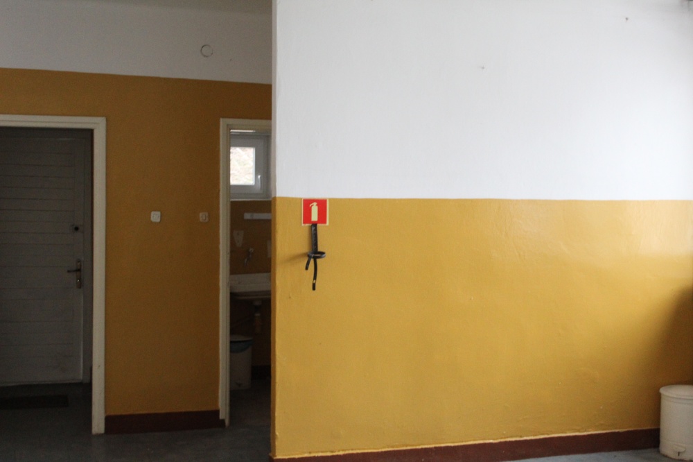 Okazja! Przestronny dom 240m² na pięknej działce 40 arów | Nowe okna! - 16