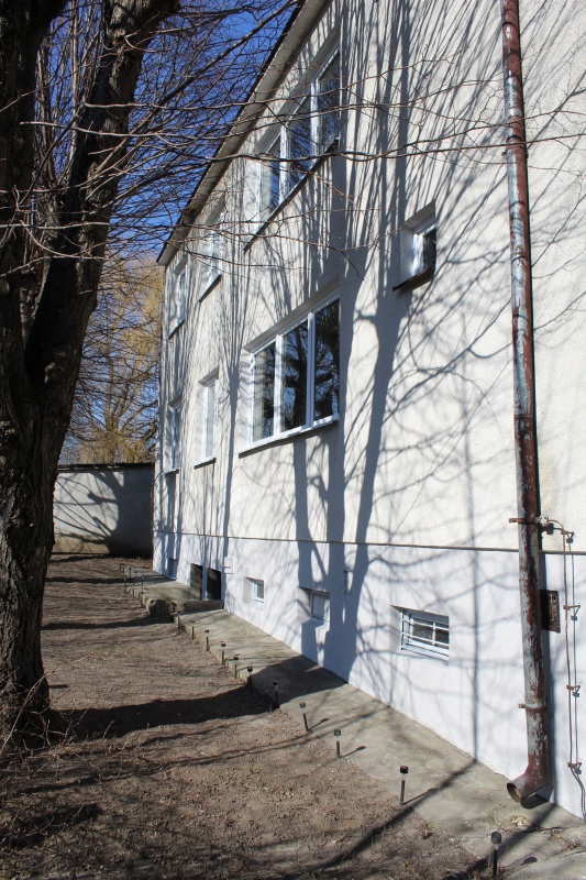 Obiekt komercyjny 240m² | 3 lokale/gabinety | Działka 40a | Pełna dokumentacja! - 0