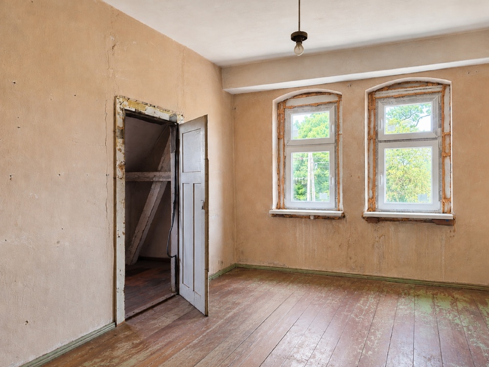 Przedwojenny dom z działką 1800 m² w centrum Czernicy - 16