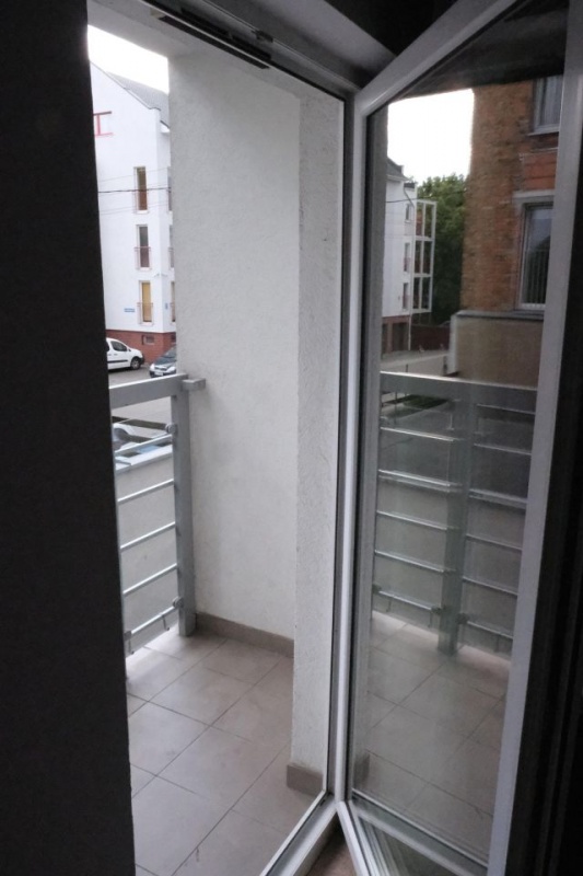 Komfortowe 2-pokoje mieszkanie 50 m² z miejscem postojowym w hali garażowej - 7