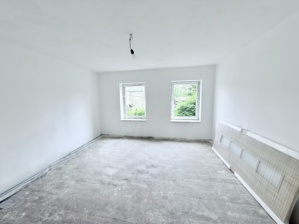 Przestonny dom 135m2 z dużą działką - Chojny - 6