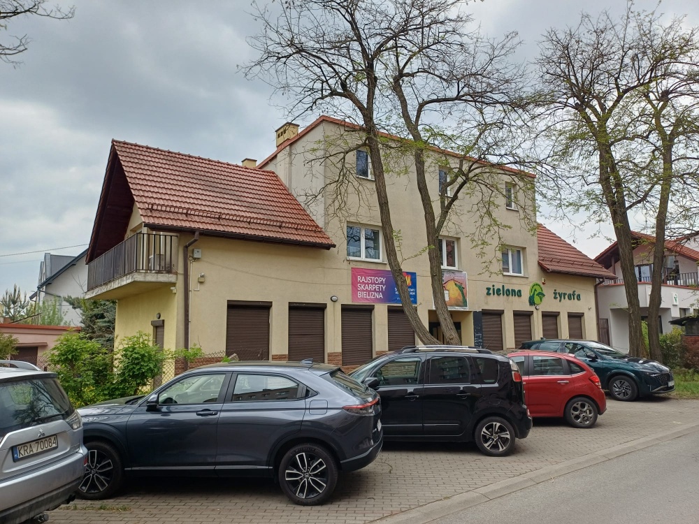 Na sprzedaż Skawina budynek mieszkalno-handlowy - 0