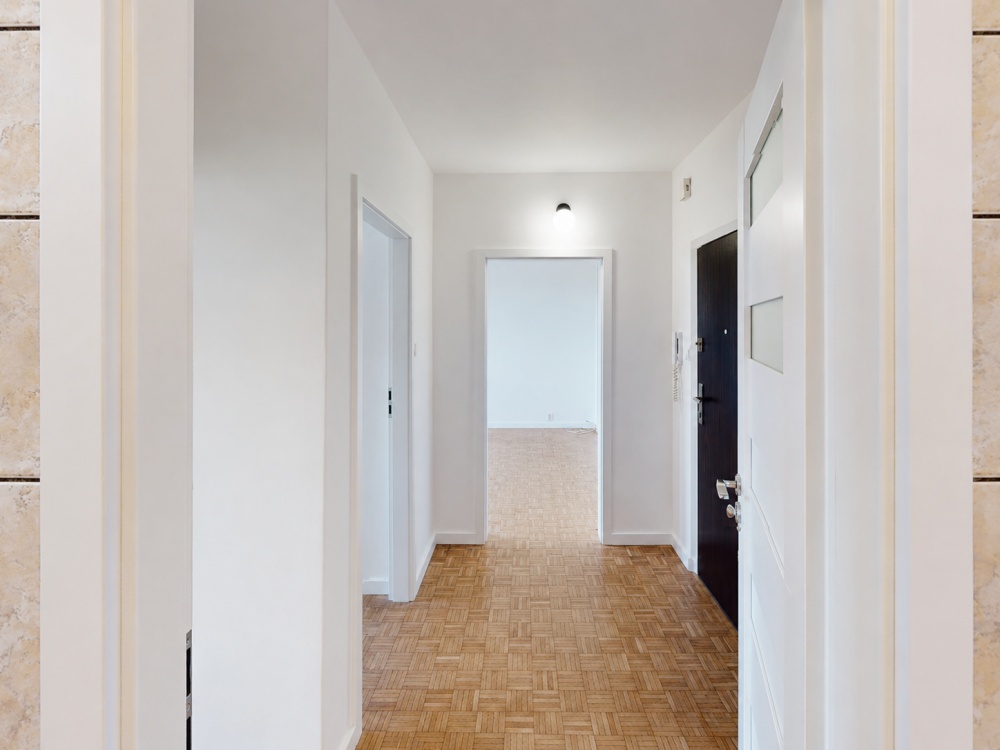 43,8 m² | 3 pokoje | loggia | Stegny | piętro 9 | widok po horyzont - 4