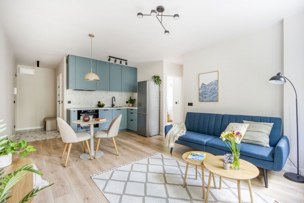 3 pokoje | 47,4 m² | po generalnym remoncie | 2 balkony | duże okna - 0