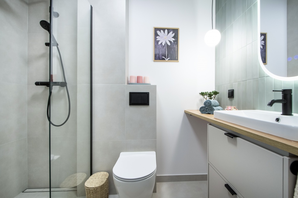 3 pokoje | 47,4 m² | po generalnym remoncie | 2 balkony | duże okna - 13