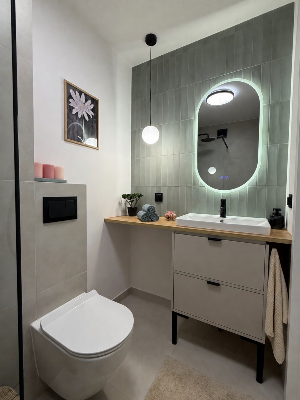 3 pokoje | 47,4 m² | po generalnym remoncie | 2 balkony | duże okna - 14