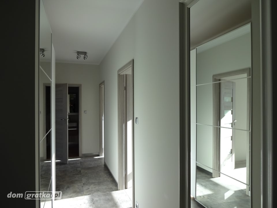 Przestronne 4 pokoje | Balkon | Garaż | Piwnica | Os. Signum - 1
