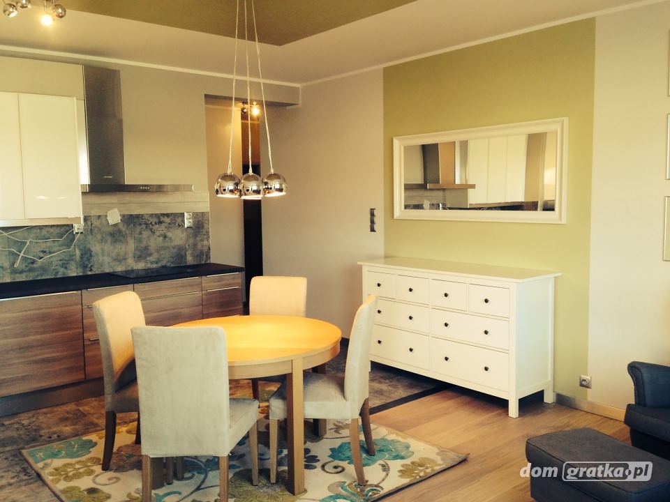 Przestronne 4 pokoje | Balkon | Garaż | Piwnica | Os. Signum - 7